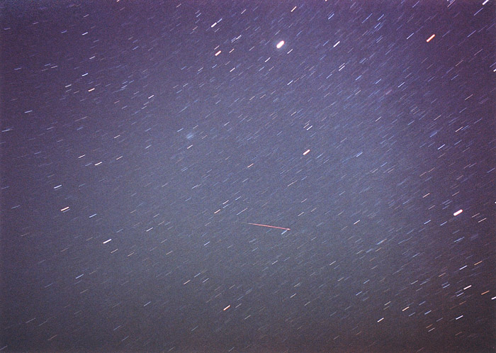 Jasny meteor z roju Leonidw