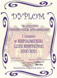 Dyplom za zajcie I miejsca w rozgrywkach Niepoomickiej Ligi Koszykwki w sezonie 2000/2001